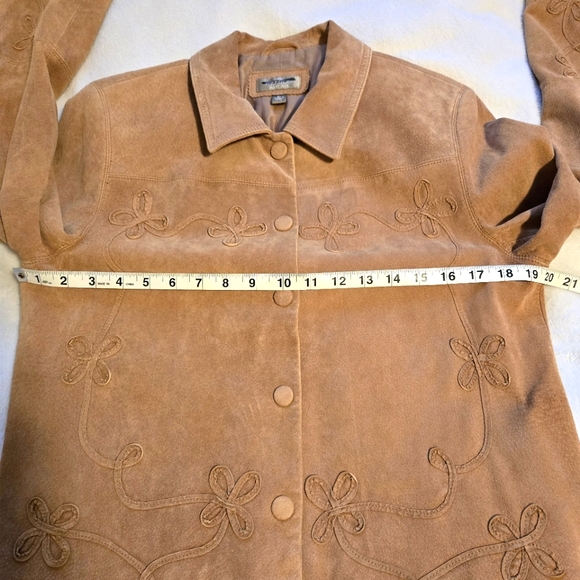 Vintage The Territory Ahead Suede Leather Jacket Floral Applique Tan Size Large - Picture 6 of 16